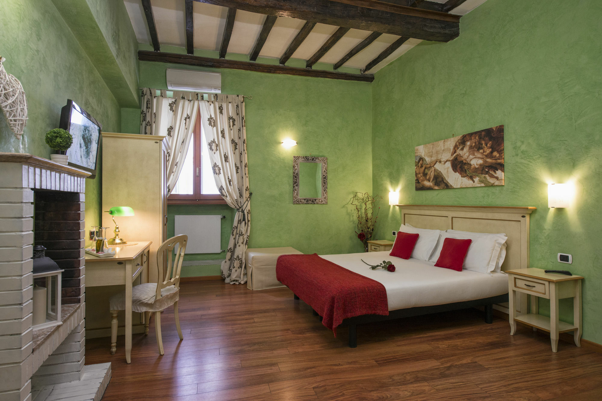 Pensión Navona Tower Relais 2*