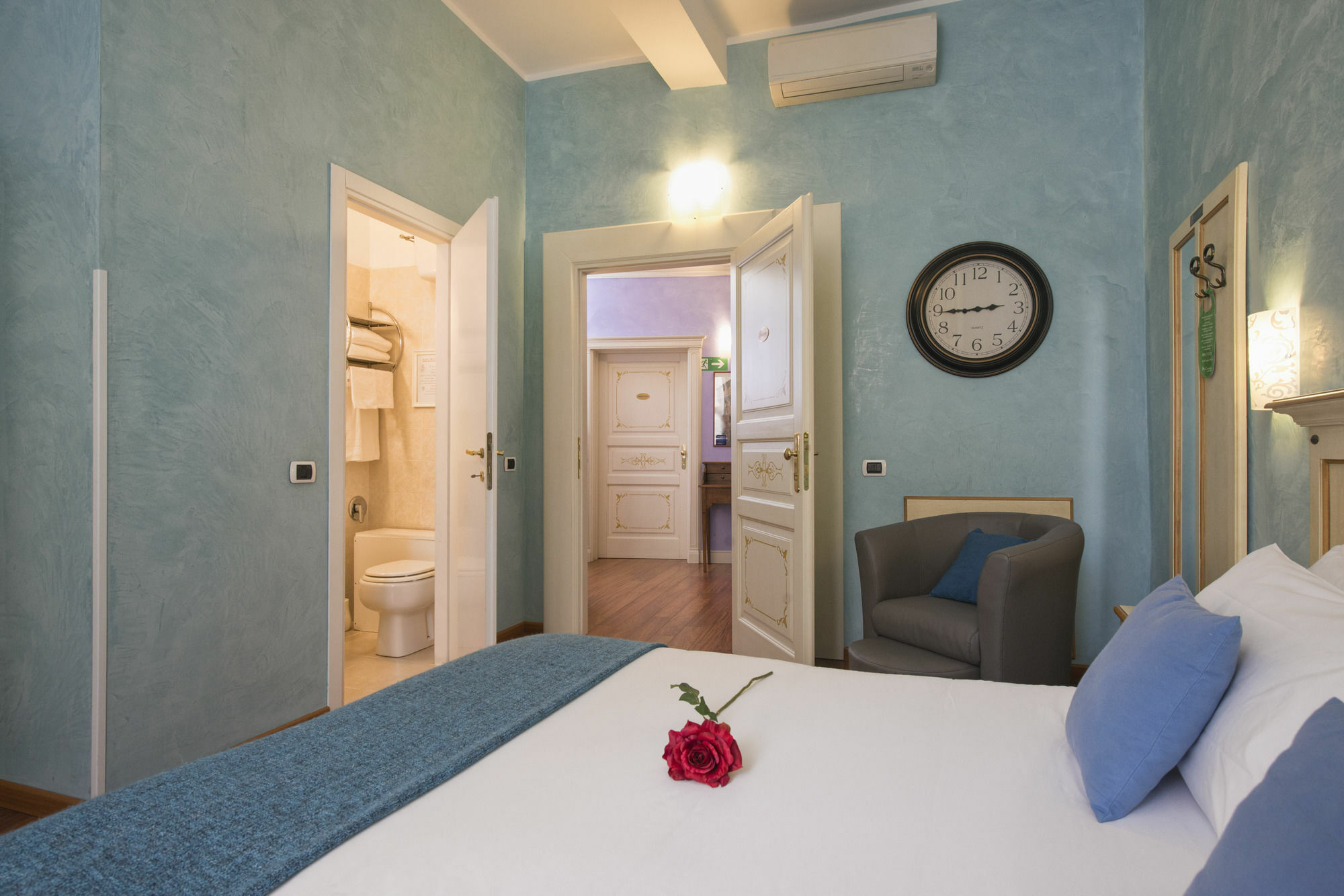 Pensión Navona Tower Relais 2*