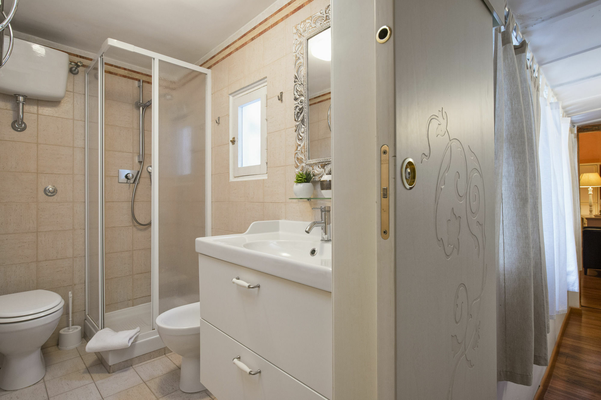 Navona Tower Relais 2*